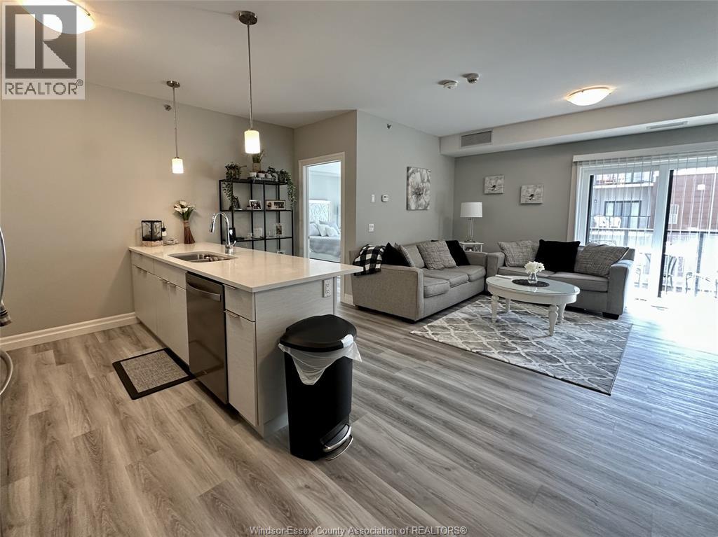 728 Brownstone DRIVE Unit# 505 - Photo 2 of 12, Tecumseh, Ontario