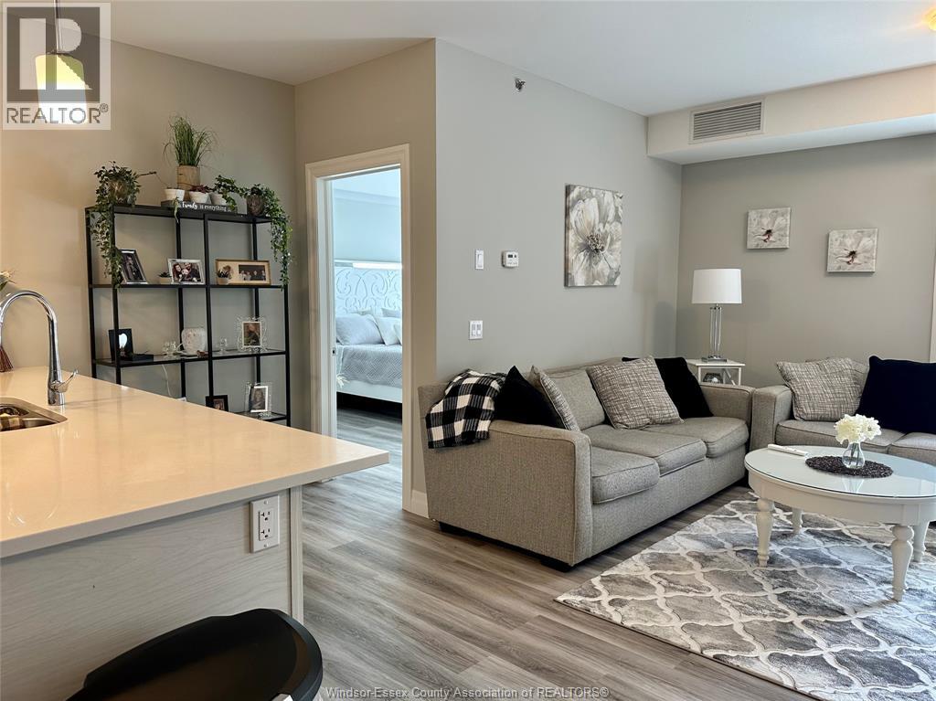 728 Brownstone DRIVE Unit# 505 - Photo 4 of 12, Tecumseh, Ontario