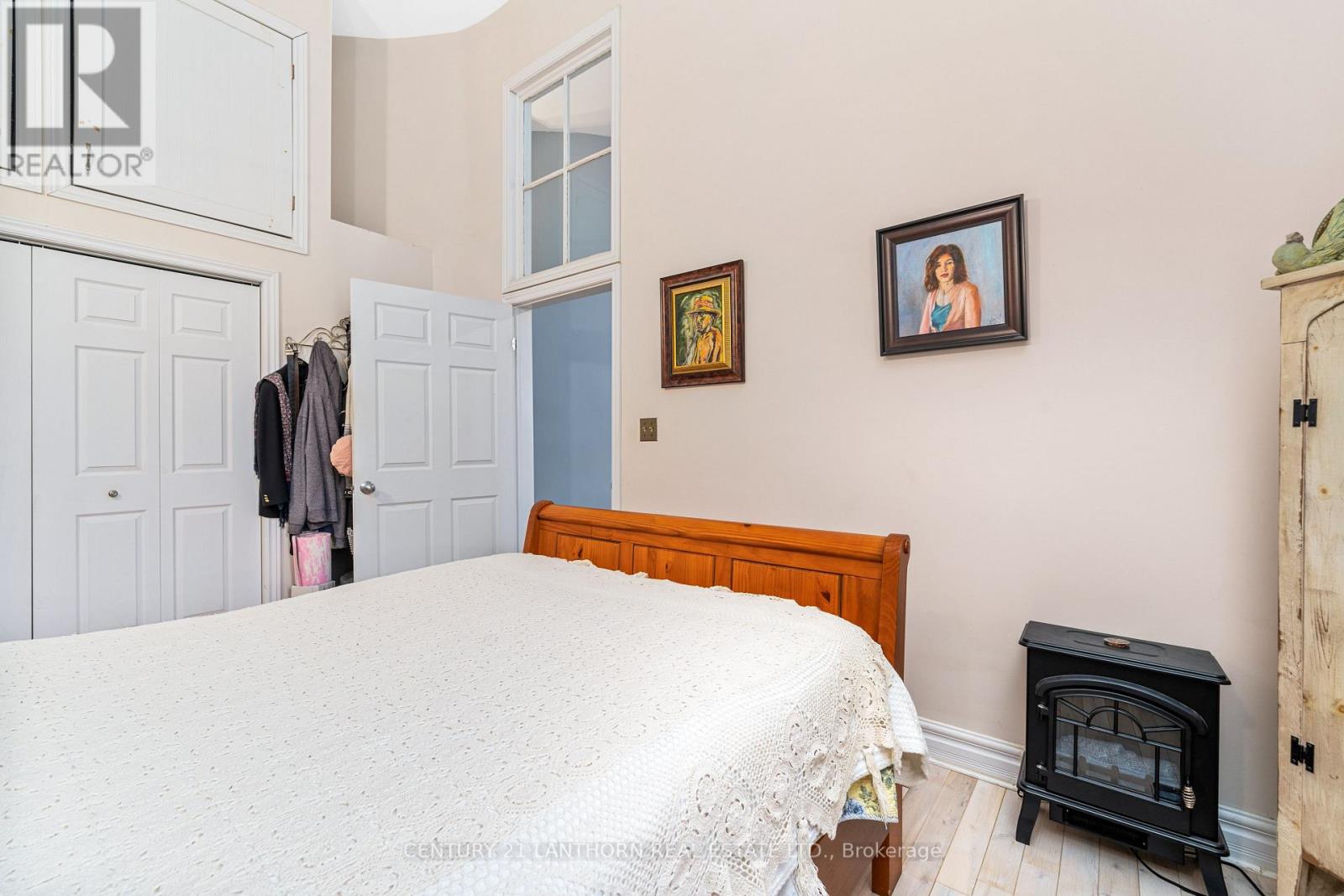 393 FRONT STREET - 20
