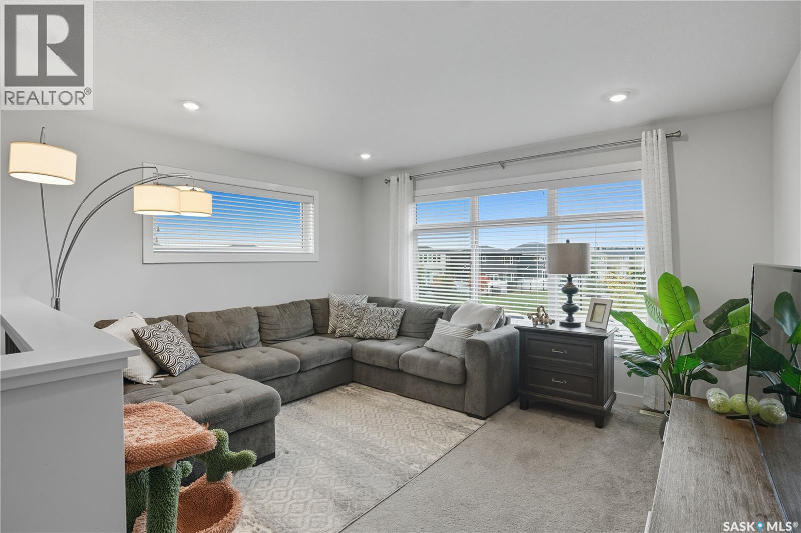 303 DAGNONE CRESCENT - 20