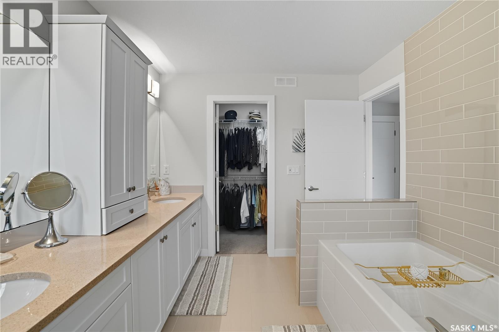 303 DAGNONE CRESCENT - 25