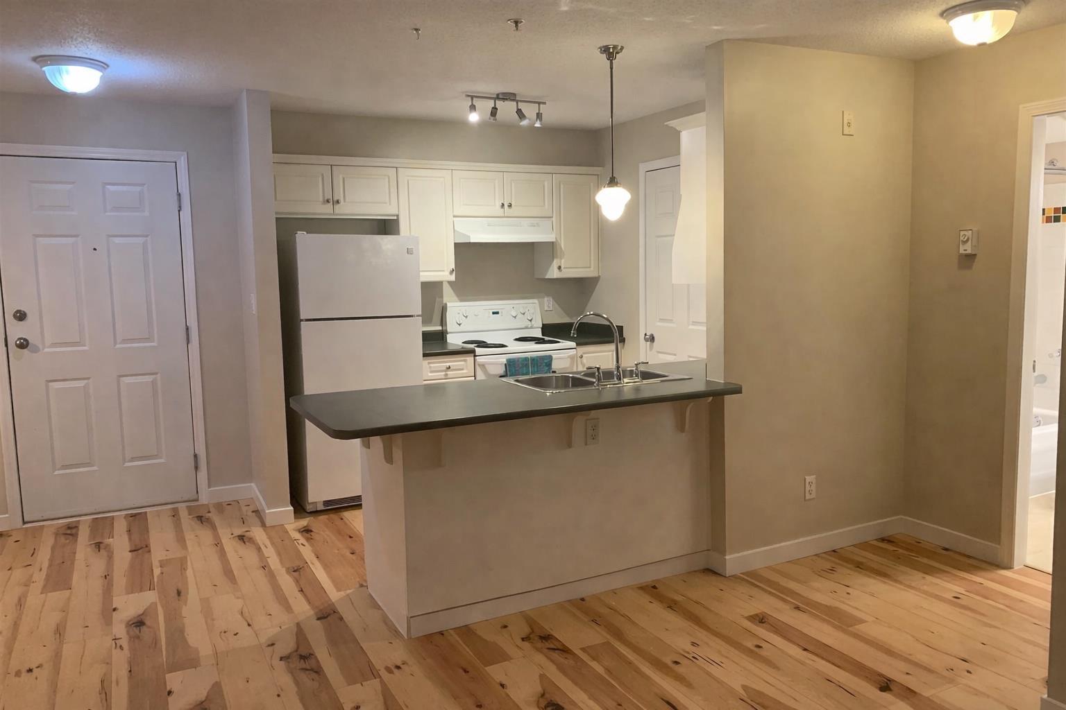 206 2350 WESTERLY Street - photo 2