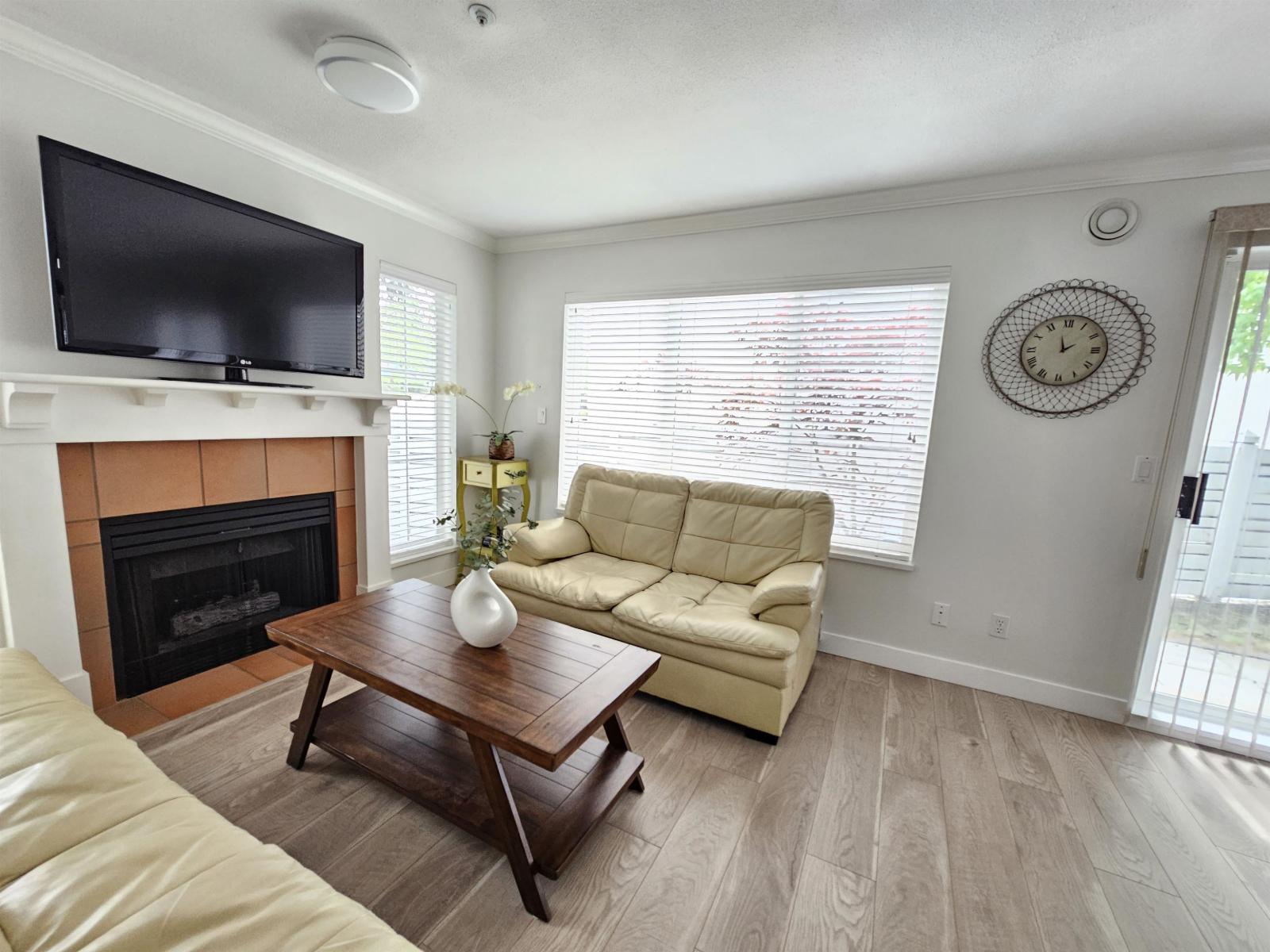 74 8890 WALNUT GROVE DRIVE, Langley