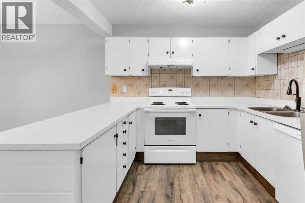 Single Family House 5 Level for Sale in  Ranchlands Road NW Ranchlands Calgary 