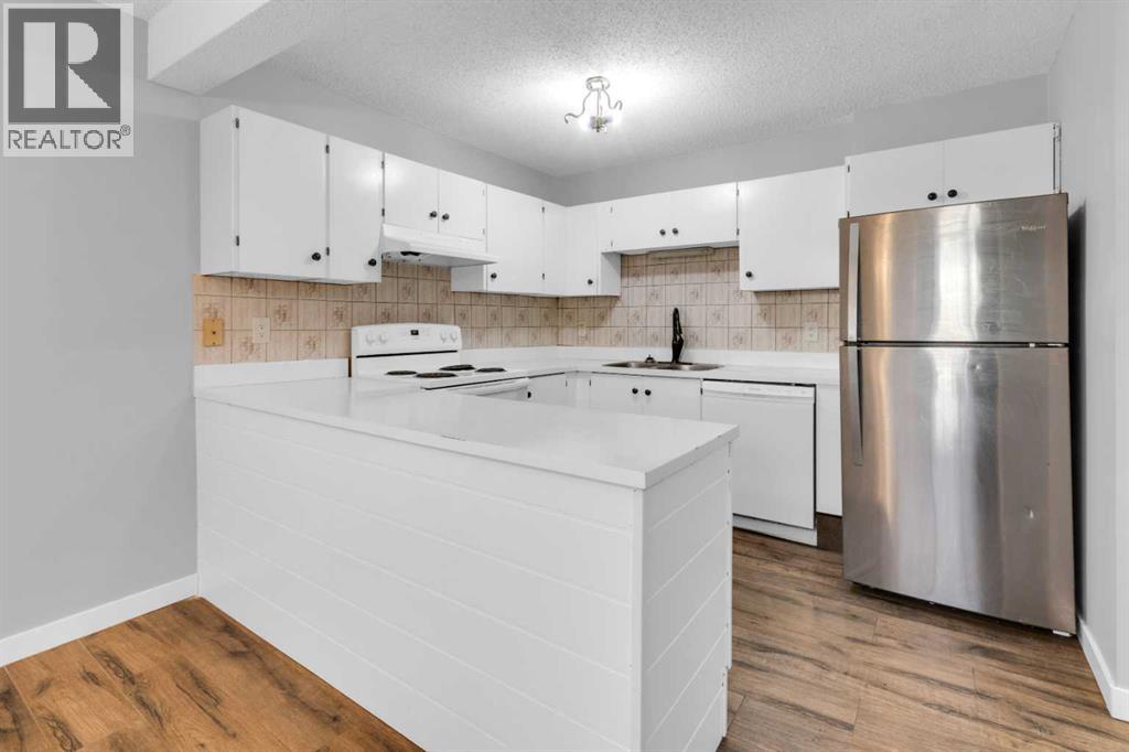 Single Family House 5 Level for Sale in  Ranchlands Road NW Ranchlands Calgary 