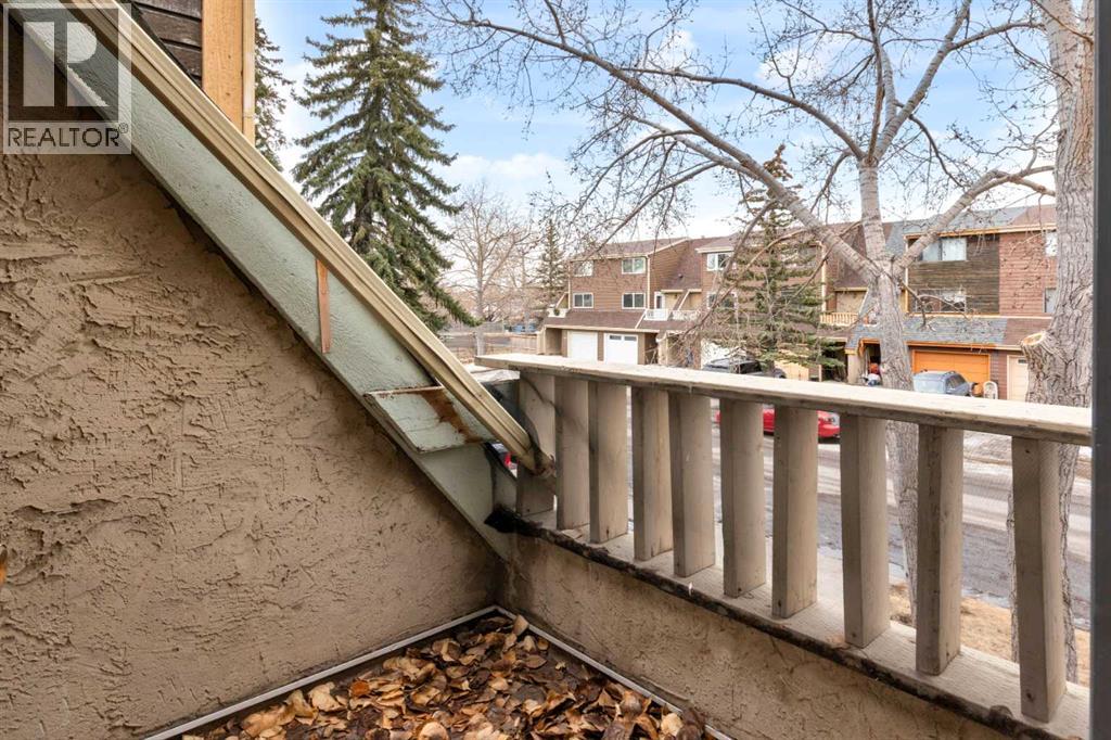 Single Family House 5 Level for Sale in  Ranchlands Road NW Ranchlands Calgary 