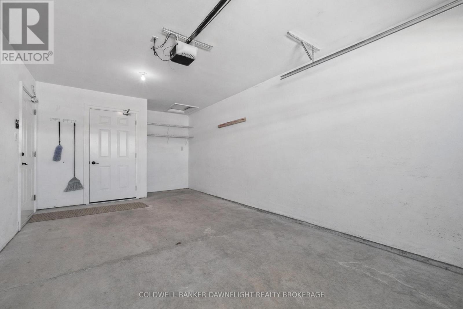 94 REDFORD DRIVE - 21