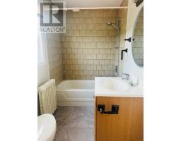 1135 Main Road thumbnail 11