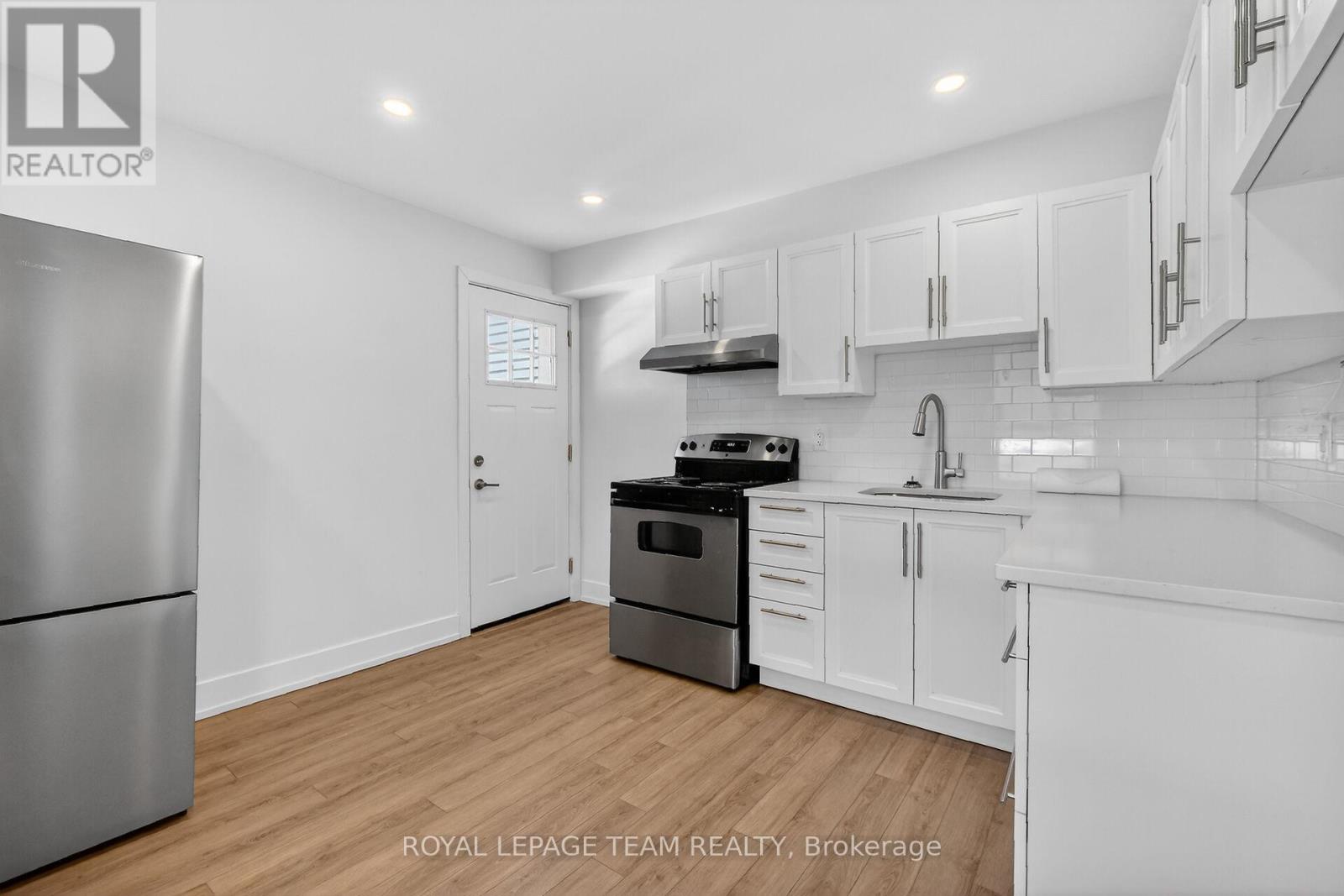 Updated appliances and Quartz countertop