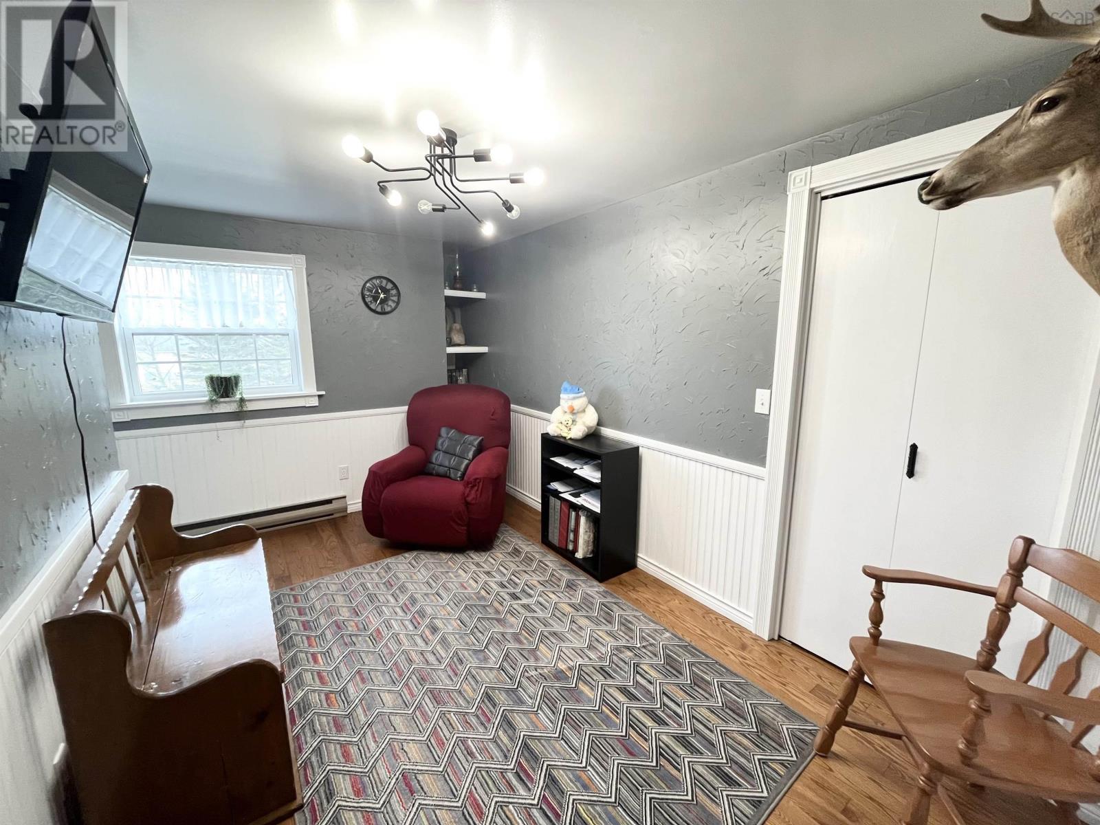 Property 26 of 48 of 472 Centreville South Side Road