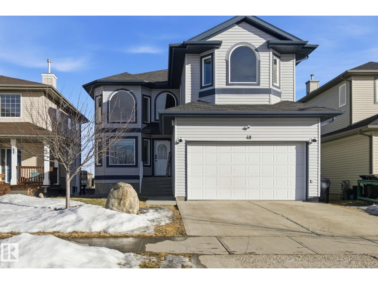 48 DOUGLAS CR, Leduc