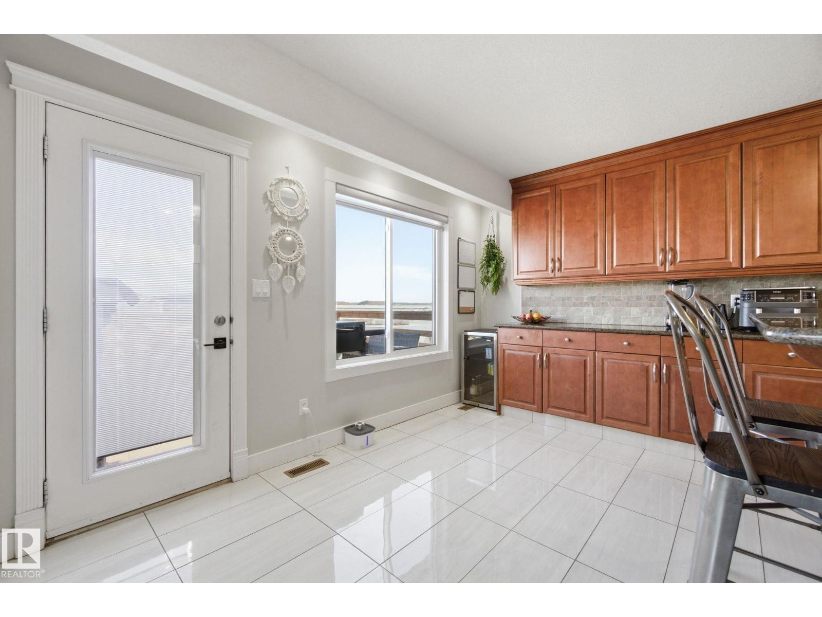 48 DOUGLAS CR, Leduc