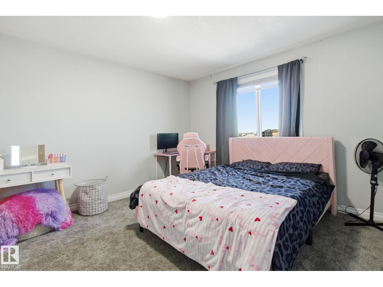 48 DOUGLAS CR, Leduc