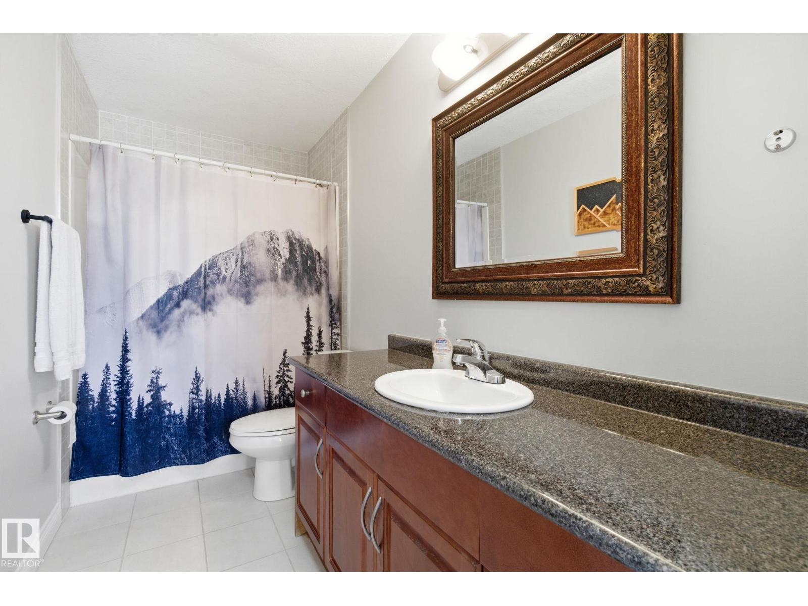 48 DOUGLAS CR, Leduc