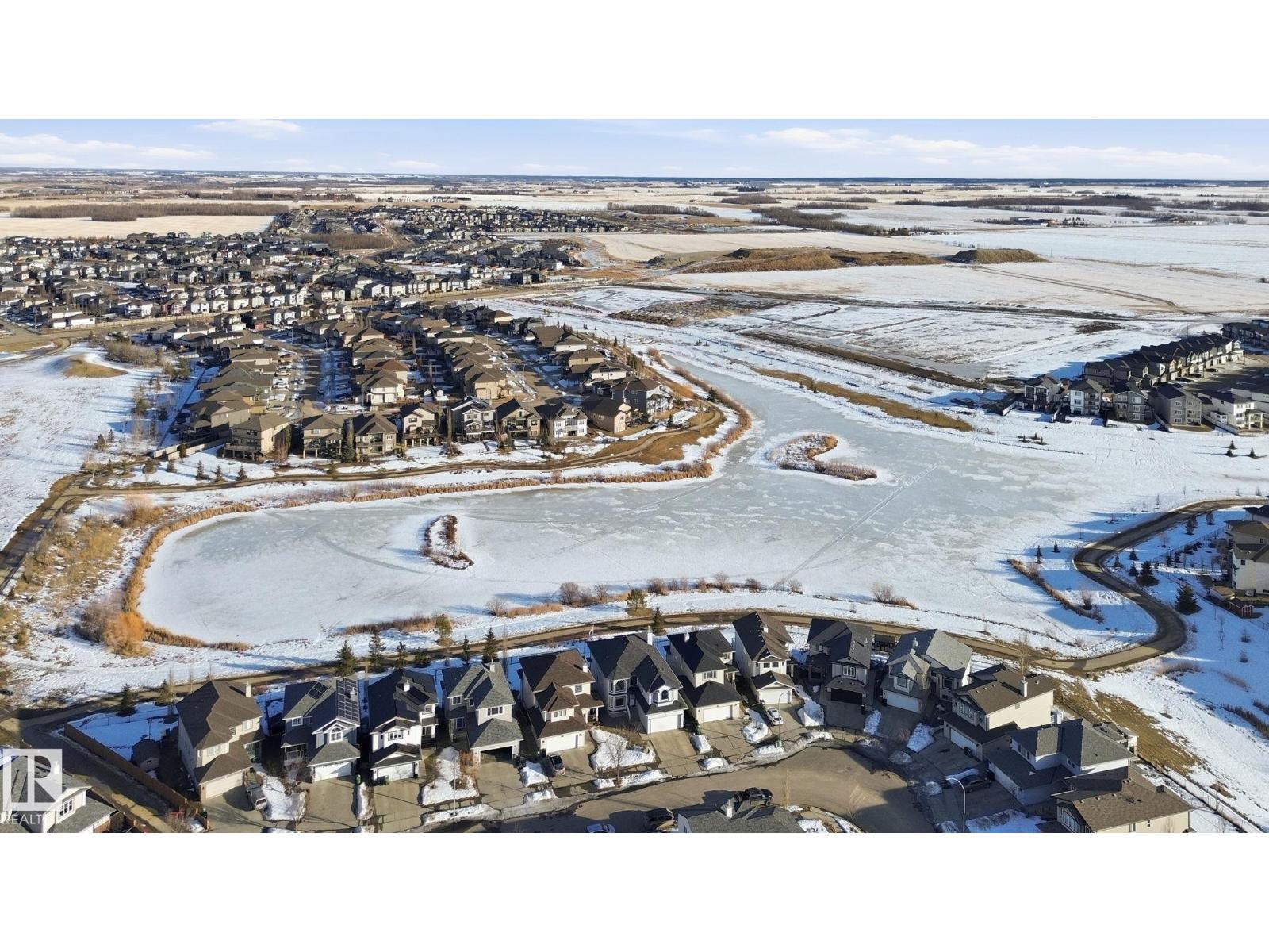 48 DOUGLAS CR, Leduc