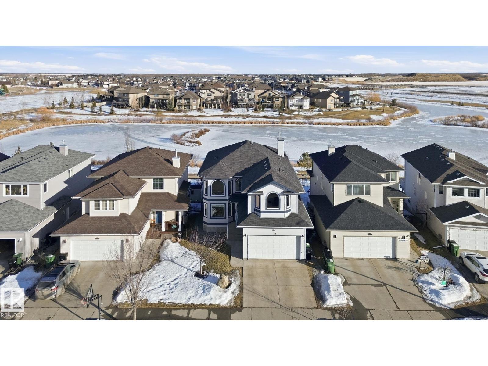 48 DOUGLAS CR, Leduc