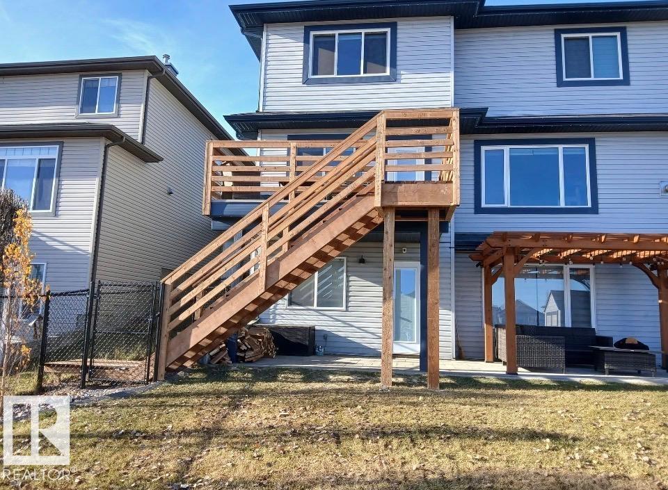 48 DOUGLAS CR, Leduc