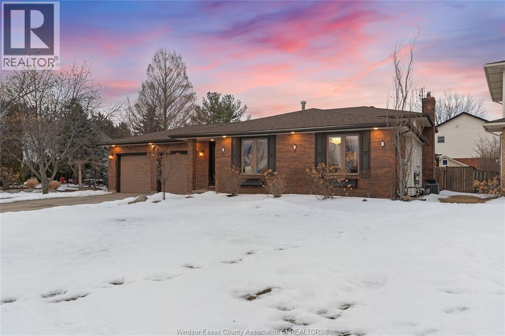 194 SHANNON - Photo 3 of 50, Tecumseh, Ontario