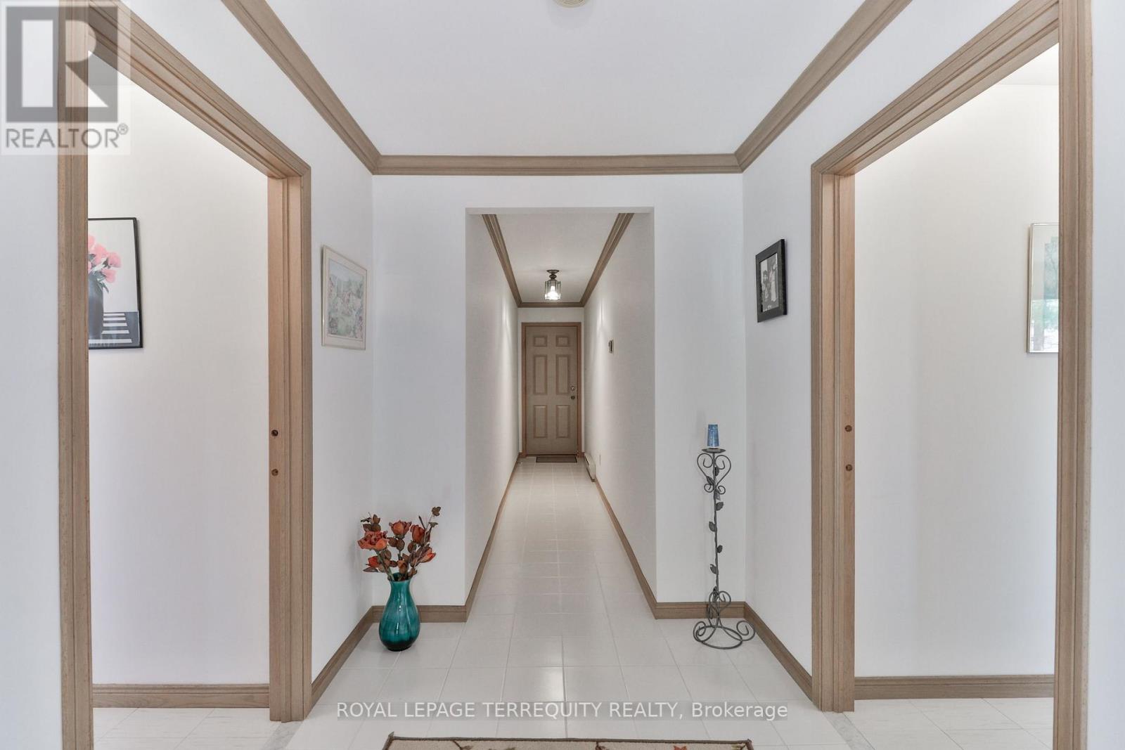 46 STOCCO CIRCLE - 11