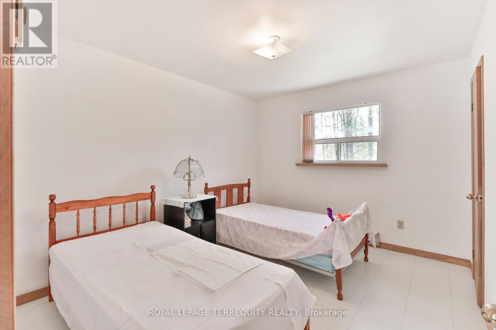 46 STOCCO CIRCLE - 15
