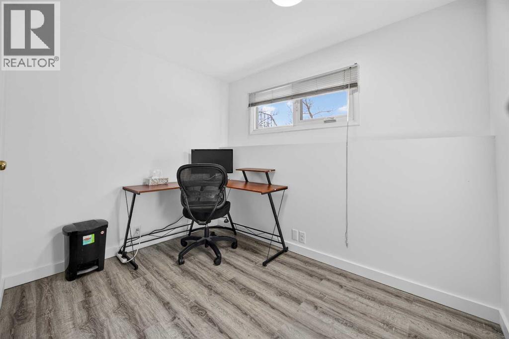 Single Family House 4 Level for Sale in  Ranch Glen Drive NW Ranchlands Calgary 