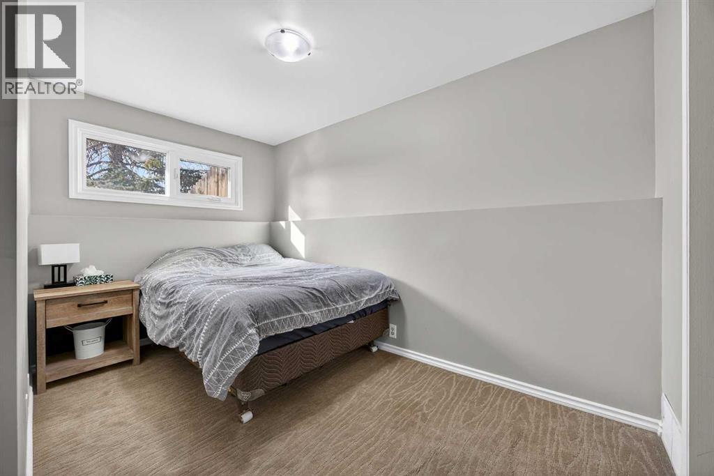 Single Family House 4 Level for Sale in  Ranch Glen Drive NW Ranchlands Calgary 