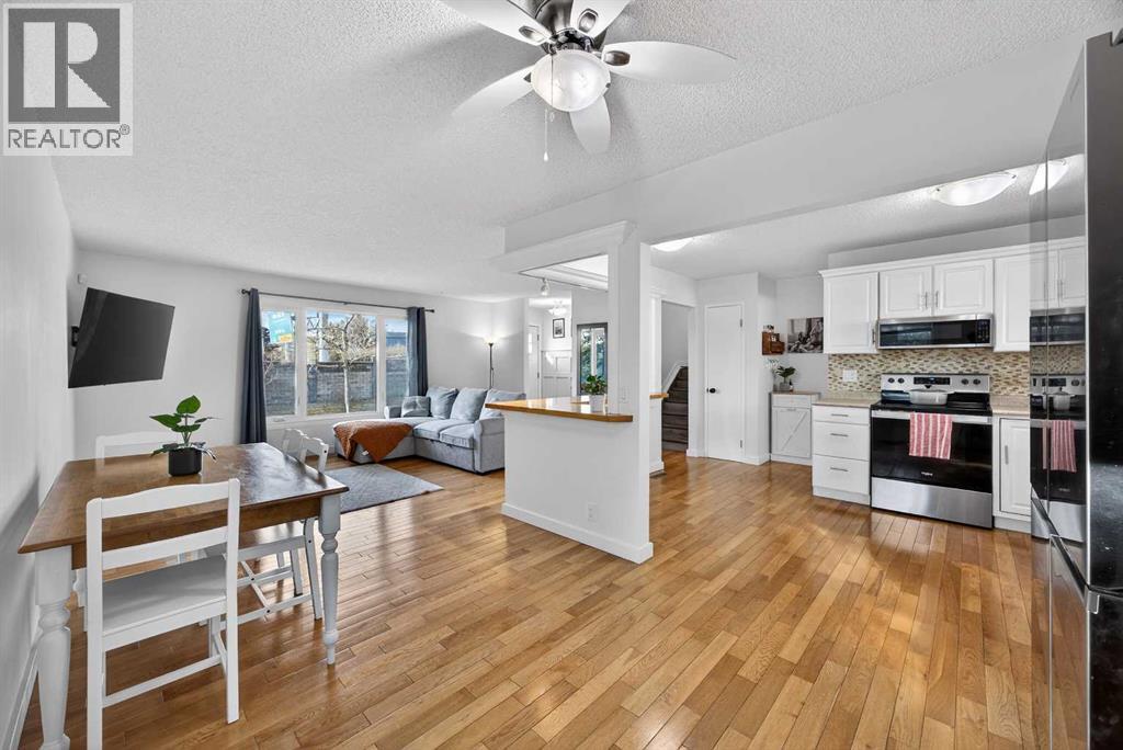 Single Family House 4 Level for Sale in  Ranch Glen Drive NW Ranchlands Calgary 