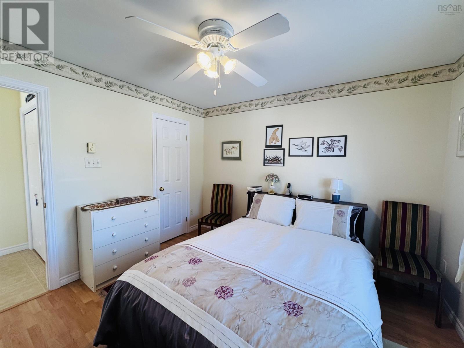 Property 22 of 42 of 27 Wellington Court