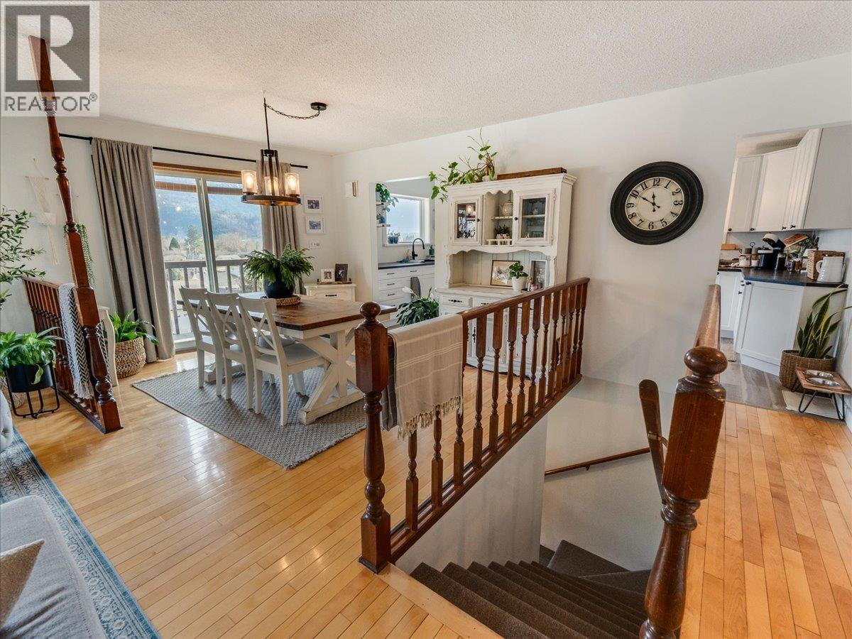 520 10th Avenue, Castlegar