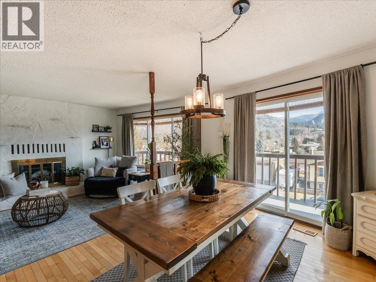 520 10th Avenue, Castlegar