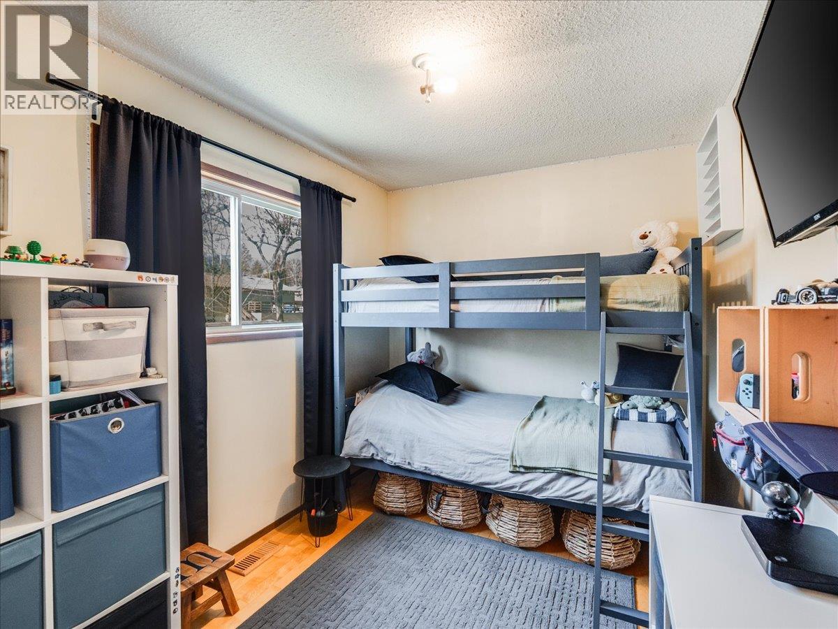 520 10th Avenue, Castlegar