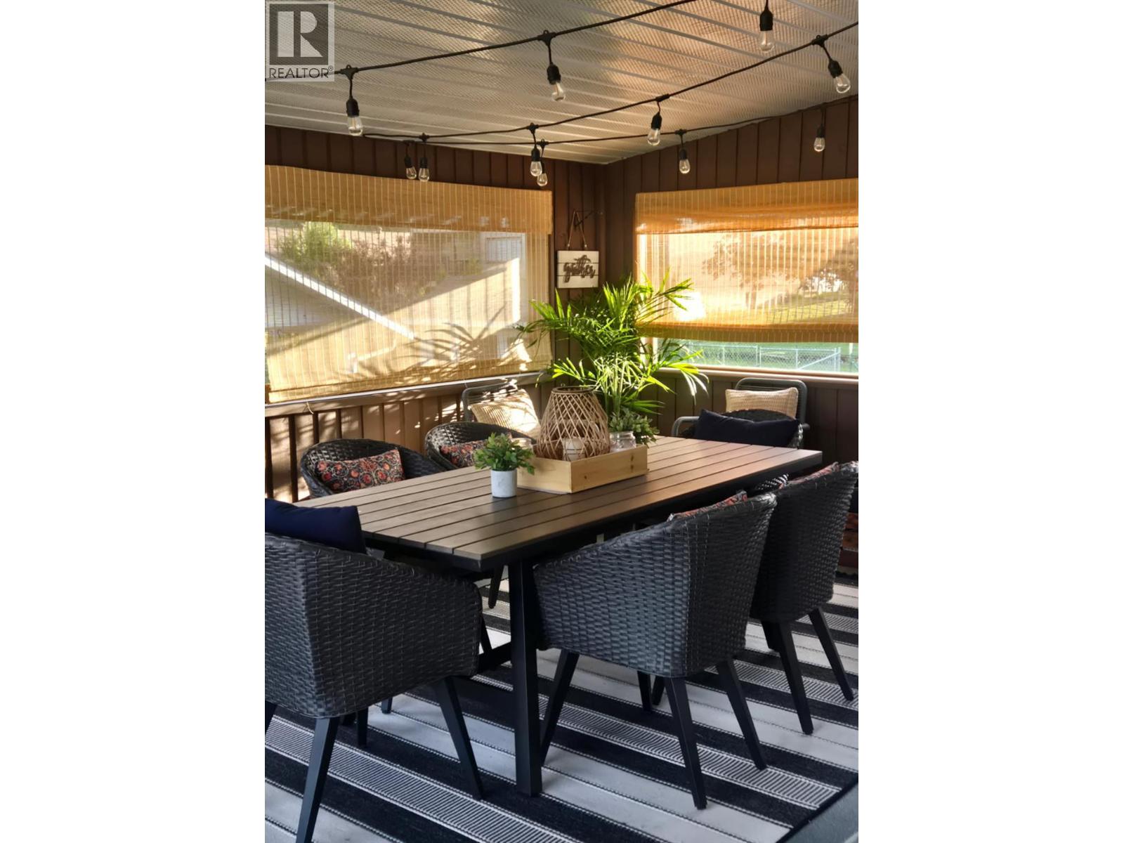 520 10th Avenue, Castlegar