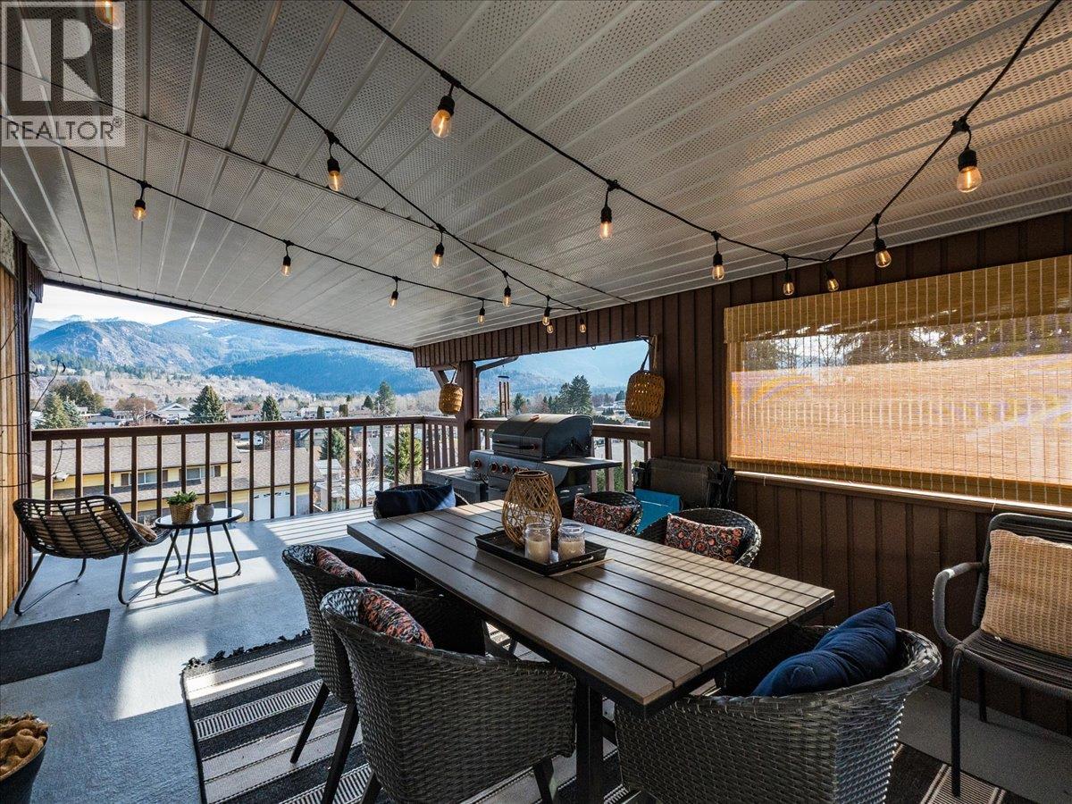 520 10th Avenue, Castlegar