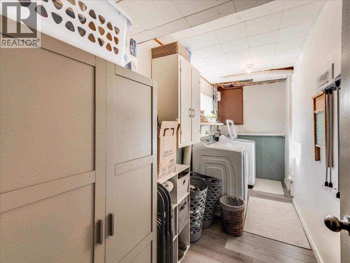 520 10th Avenue, Castlegar