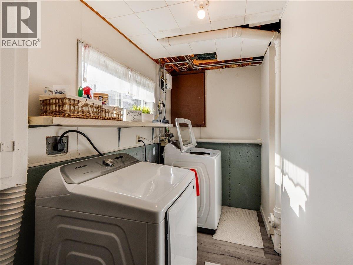 520 10th Avenue, Castlegar