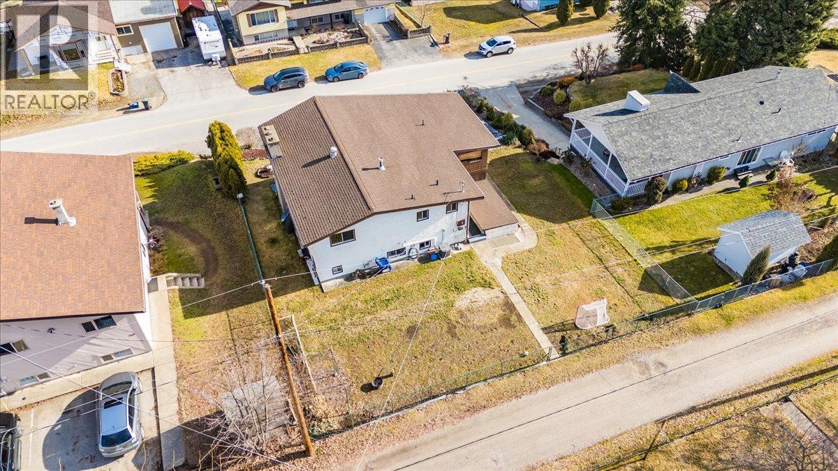 520 10th Avenue, Castlegar