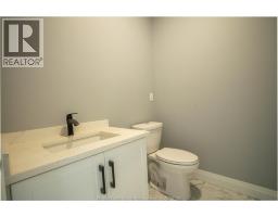 530 Mersea 3 Rd, Leamington, ON N8H3V5 Photo 21