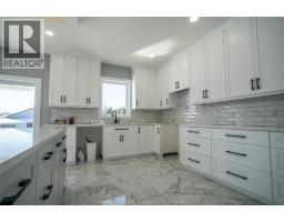 530 Mersea 3 Rd, Leamington, ON N8H3V5 Photo 14