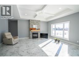 Dining room - 530 Mersea 3 Rd, Leamington, ON N8H3V5 Photo 9