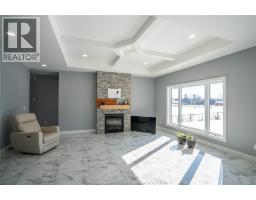 Family room - 530 Mersea 3 Rd, Leamington, ON N8H3V5 Photo 10
