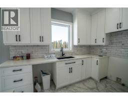 530 Mersea 3 Rd, Leamington, ON N8H3V5 Photo 18