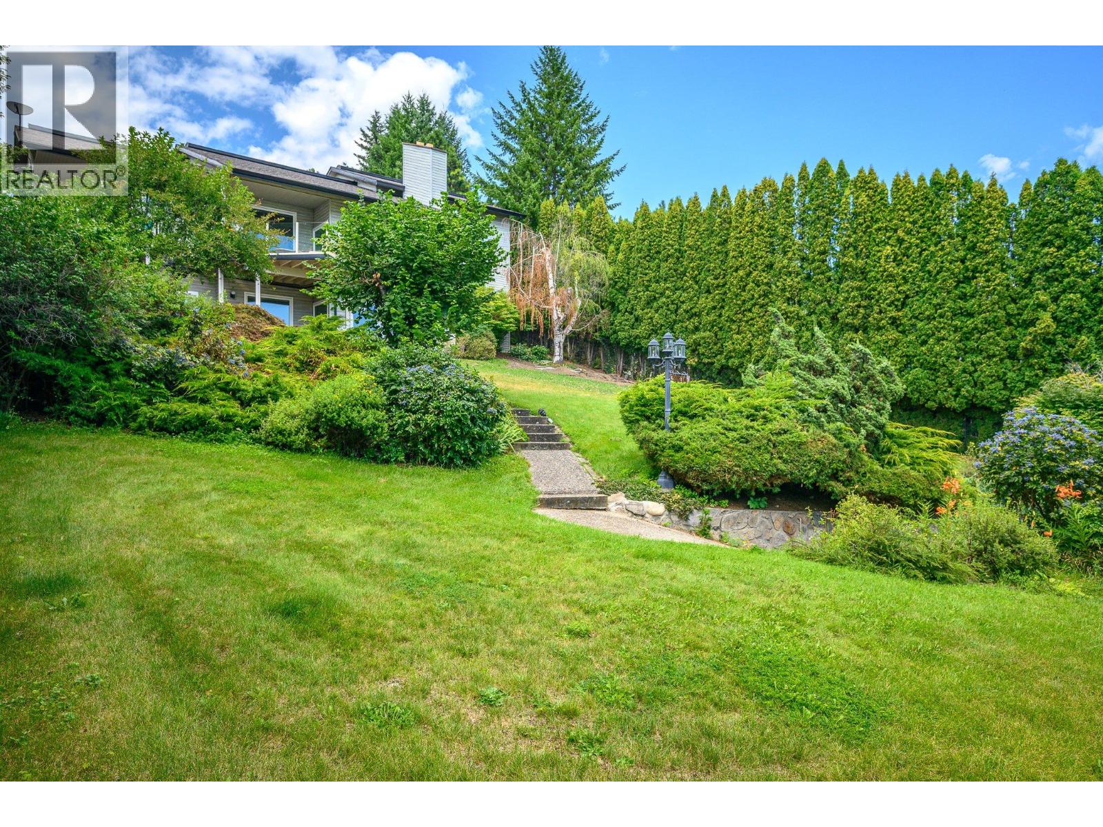 7994 Tronson Road, Vernon