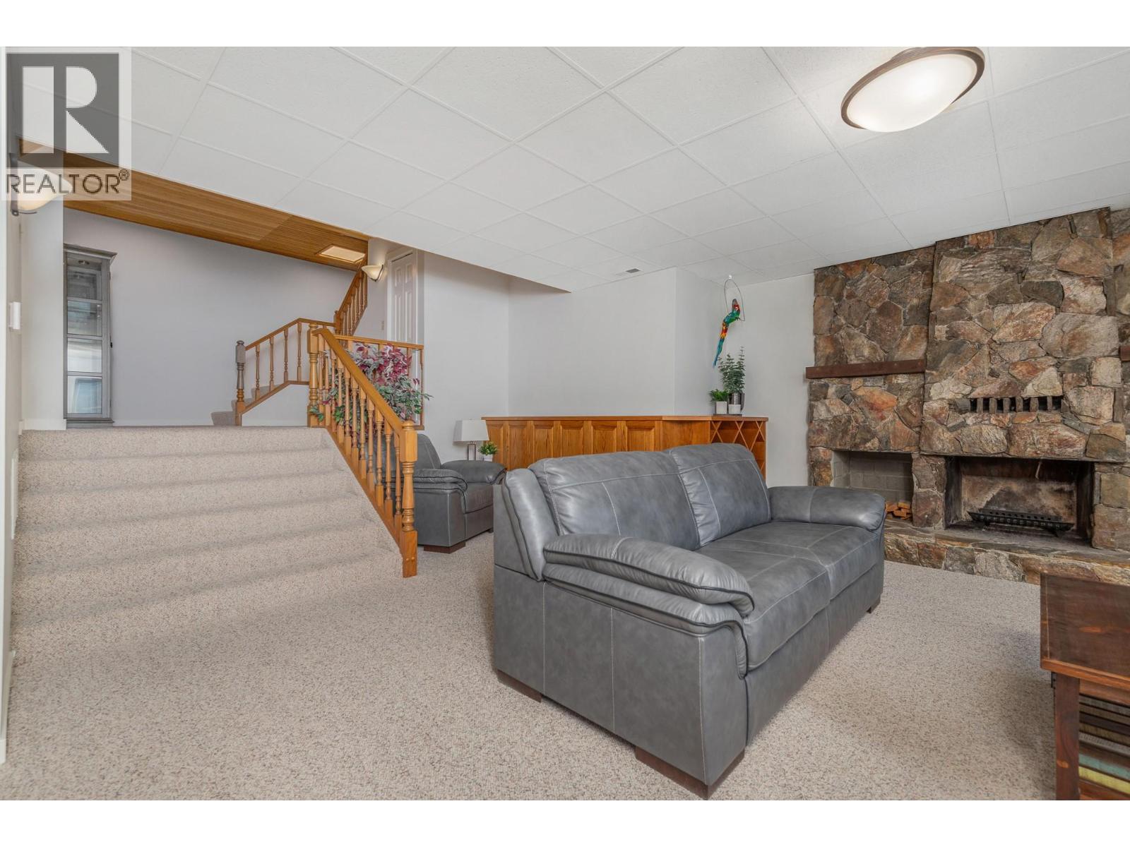 7994 Tronson Road, Vernon