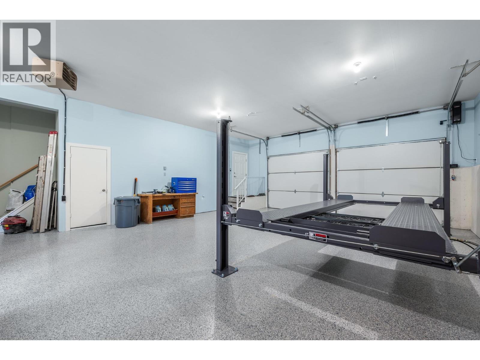 7994 Tronson Road, Vernon