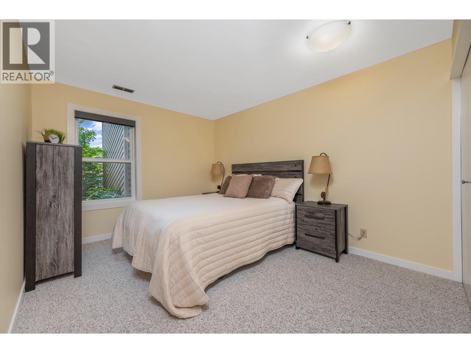 7994 Tronson Road, Vernon