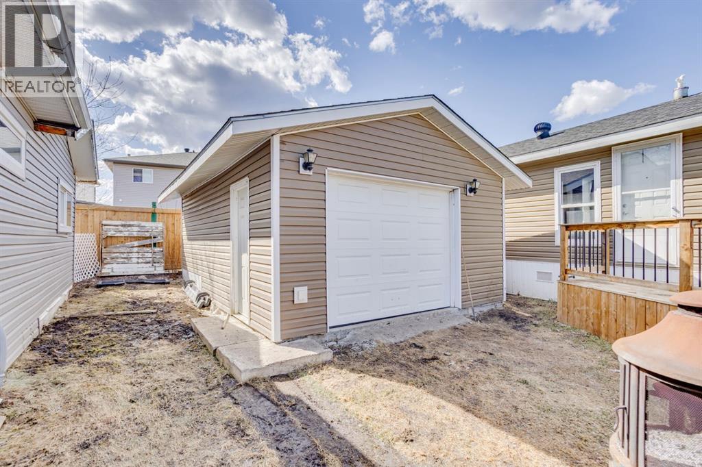 244 cokerill Crescent, Fort McMurray