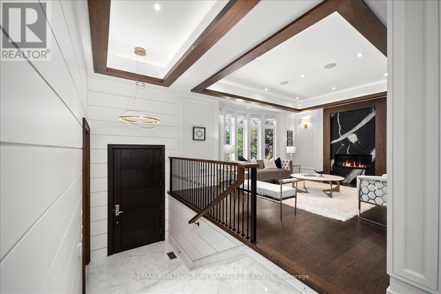 185 MAXOME AVENUE - 6