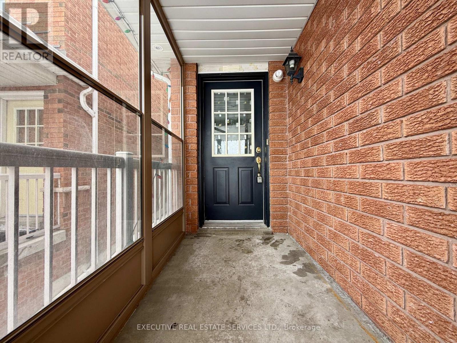 5 CONDOTTI DRIVE - Photo 3 of 26, Vaughan (West Woodbridge), Ontario