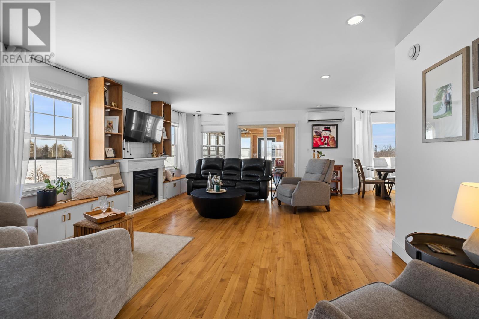 124 Wharf Road - 32