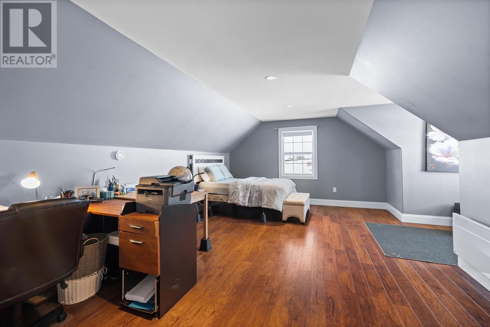 124 Wharf Road - 46